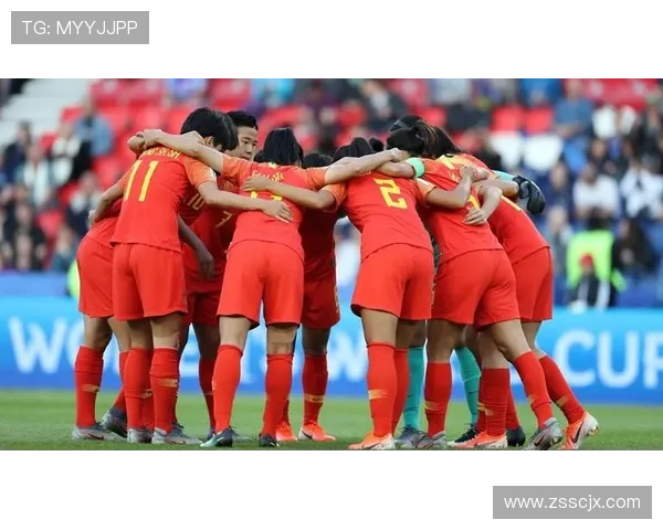 上海足球队以74分领跑世界杯积分榜展现强大实力与团队合作精神 上海足球队以74分领跑世界杯积分榜展现强大实力与团队合作精神