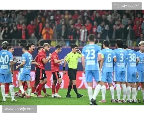 足球巨星再度踏上中国土地球迷热情高涨期待精彩对决 足球巨星再度踏上中国土地球迷热情高涨期待精彩对决